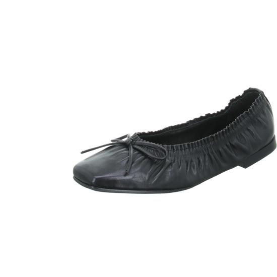 Rebecca White Ballerina black