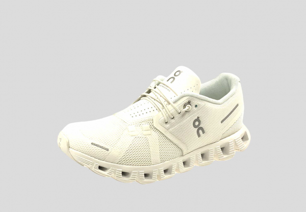 On Sneaker all white